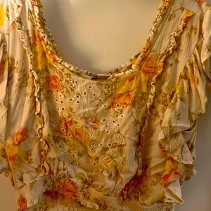 A super cute skirt & crop top set from lucky